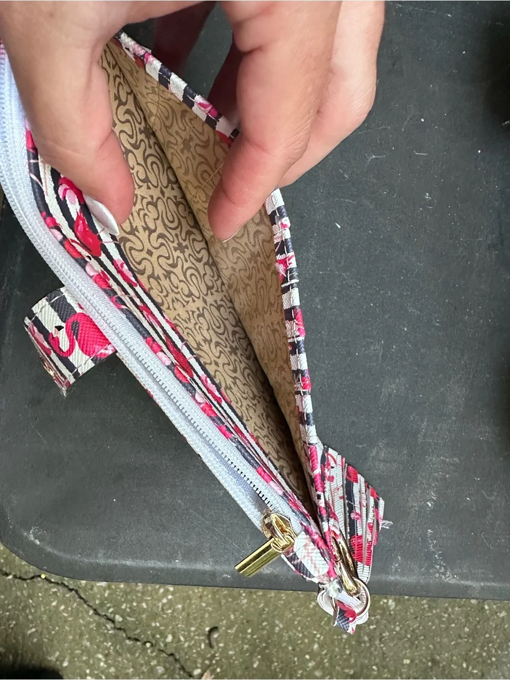 None compact zip